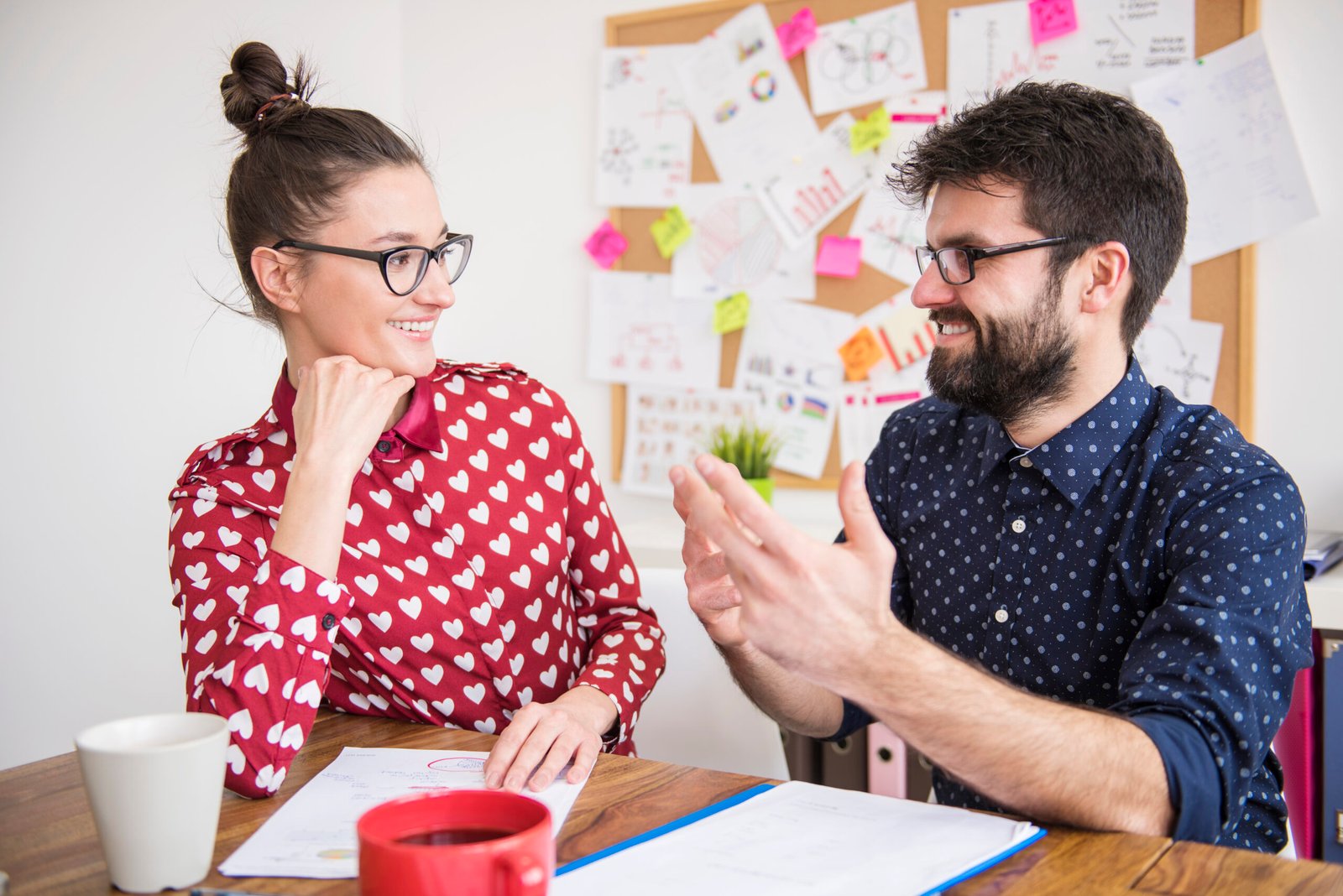 Good colleagues should be also good friends